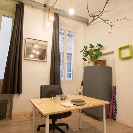 Loft Au Cœur Du Vieux-nice, à 5 Min De La Nice
