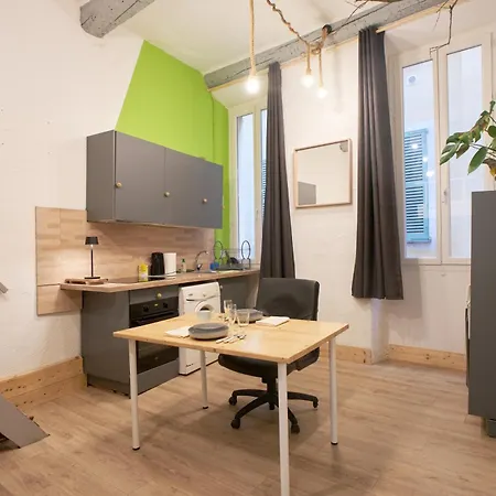 Apartman Loft Au Coeur Du Vieux-nice, A 5 Min De La